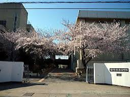 藤井寺市立第三中学校の画像1