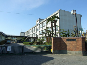 千秋小学校の画像1