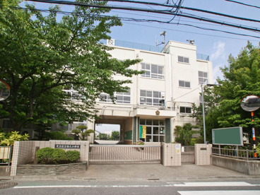 舎人小学校の画像1