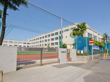 西新井第一小学校の画像1