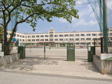 西新井第二小学校の画像1