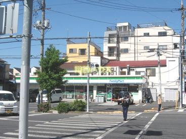 ファミリーマート鶴見潮田四丁目店の画像1