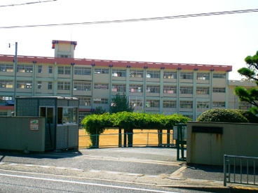 大久保小学校の画像1