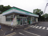 ファミリーマート 名四塩浜店