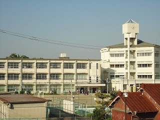 四日市市立 日永小学校の画像1