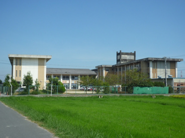 四日市市立 桜小学校の画像1