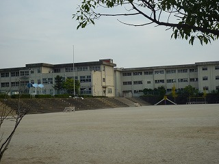 四日市市立 三重北小学校の画像1