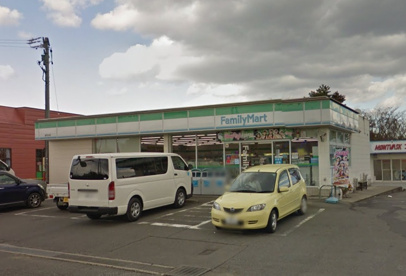 ファミリーマート高見台店の画像1