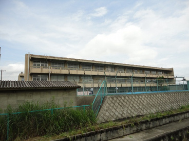四日市市立塩浜中学校の画像1