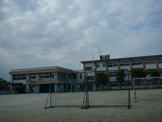 西笹川中学校