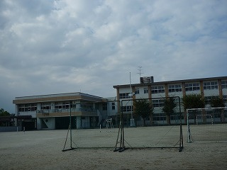 西笹川中学校の画像1