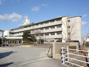 三滝中学校の画像1