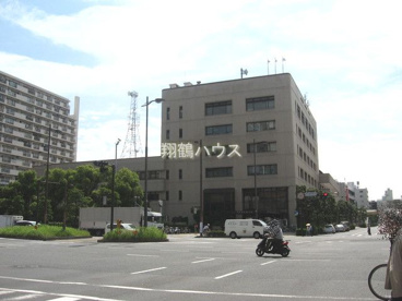 横浜市鶴見区役所の画像1