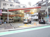 エネオス　新宿御苑前SS