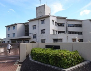 厚木市立 森の里小学校の画像1