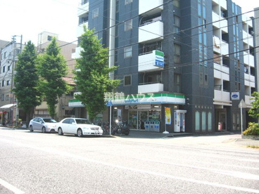 ファミリーマート川崎藤崎店の画像1