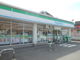 ファミリーマート 吹田山田西店