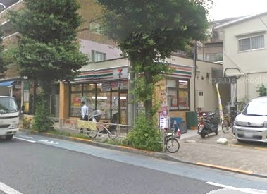 セブンイレブン 文京本駒込1丁目店の画像1