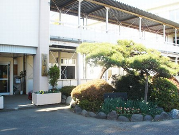 茅ヶ崎市立 茅ヶ崎小学校の画像1