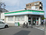 ファミリーマート 豊中若竹町