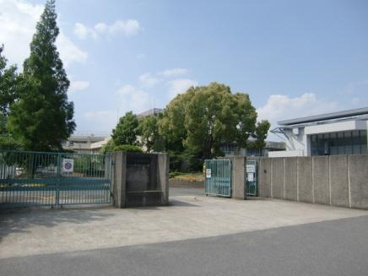 和泉市立 富秋中学校の画像1