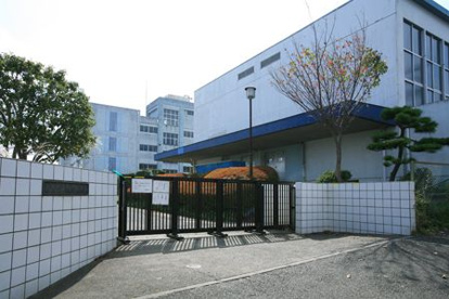藤沢市立 駒寄小学校の画像1