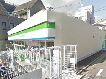 コンビニエンスストア ファミリーマート 南長崎五丁目店