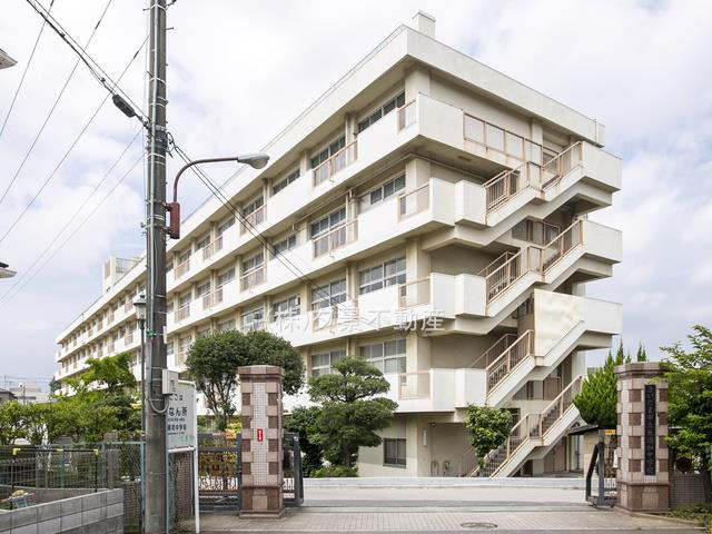 さいたま市立東浦和中学校の画像