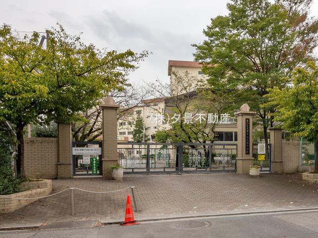 さいたま市立大久保中学校の画像