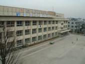南綾瀬小学校の画像1