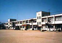 中川小学校の画像1