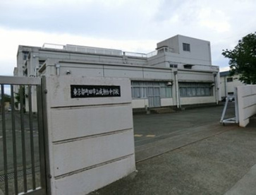 町田市立成瀬台中学校の画像1