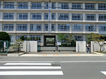 平塚市立　大住中学校の画像1