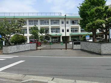 平塚市立 岡崎小学校の画像1