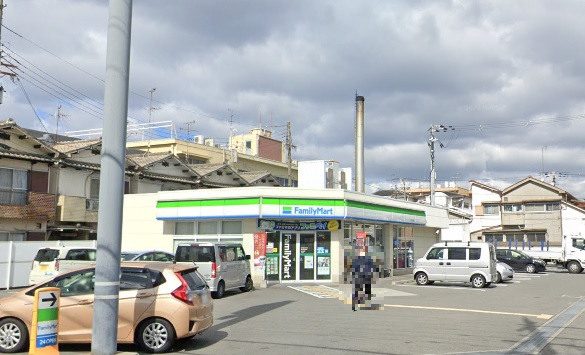 ファミリーマート東大阪衣摺店の画像