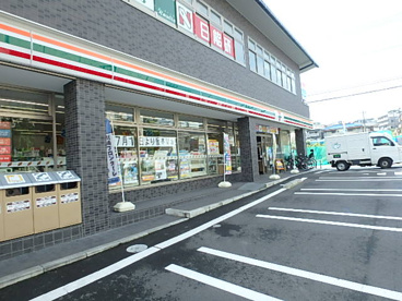 セブンイレブン川崎宮前平駅西店の画像1