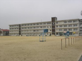 平岡北小学校