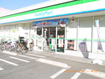 ファミリーマート　浮間１丁目店
