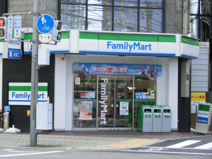 ファミリーマート丸山通り