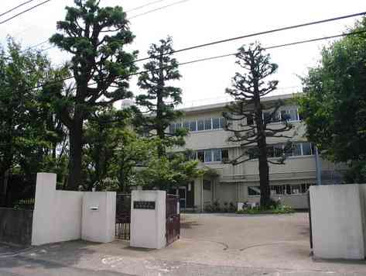 川崎市立御幸中学校の画像1
