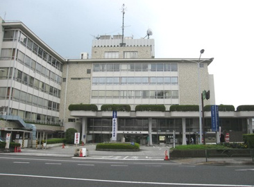 町田市役所