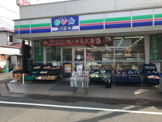 スリーエフ