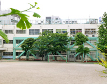 品川区立第四日野小学校
