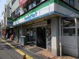 ファミリーマート山中屋高津駅前店