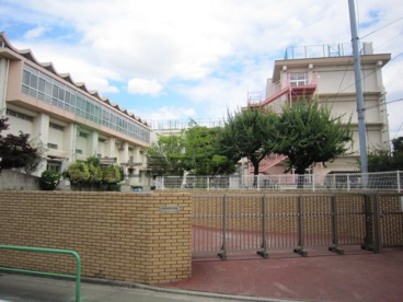 練馬区立 旭町小学校の画像2