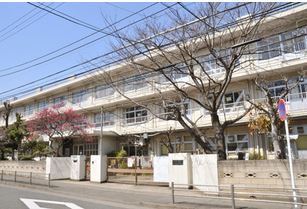川崎市立 大谷戸小学校の画像1