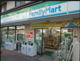 ファミリマート