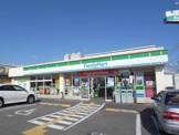 ファミリーマート 高津橋店