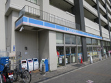 ローソン門真南駅前店