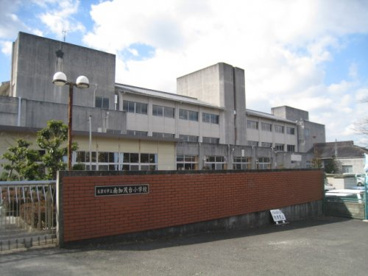 木津川市立 南加茂台小学校の画像1